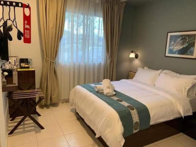 R Hotel Langkawi Kuah Exterior photo